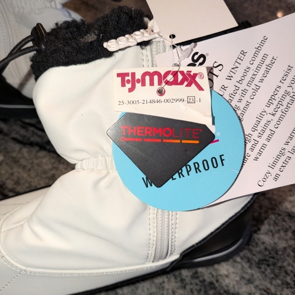 Totes Waterproof NWT Thermolite Ariana White Booties Size 8 - Picture 8 of 9